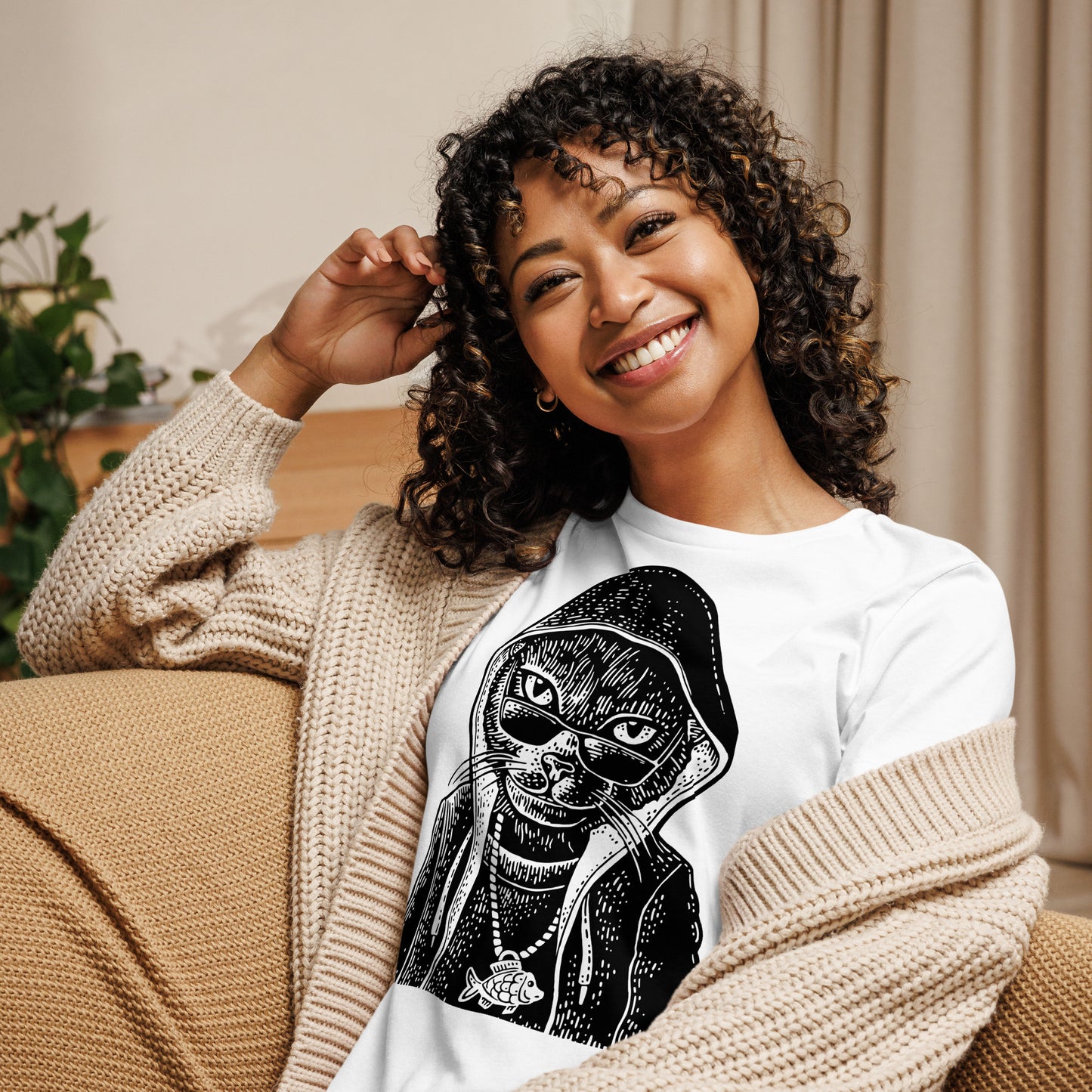 Women's Relaxed Cool Cat T-Shirt